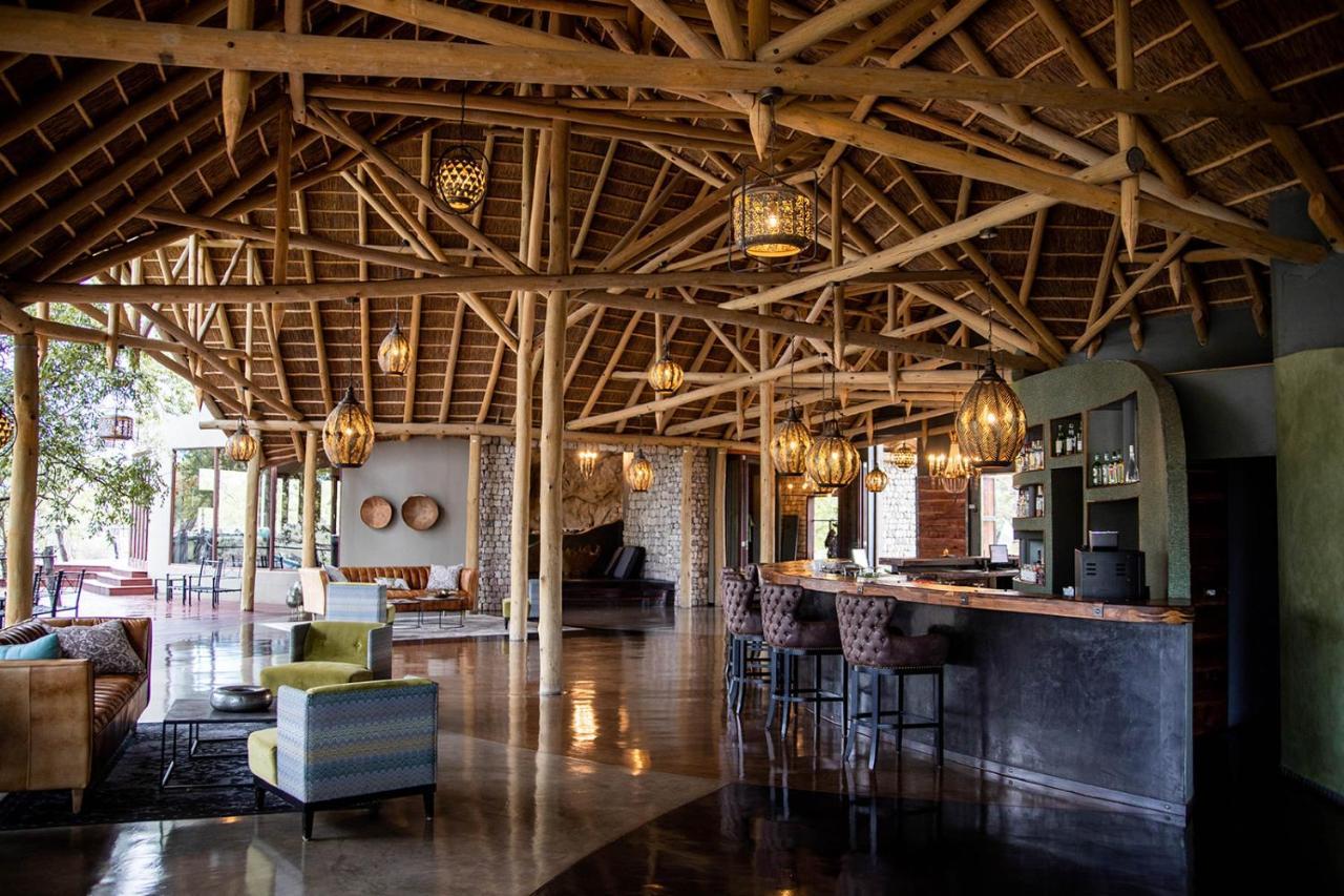 Etosha Oberland Lodge Okaukuejo Exterior photo